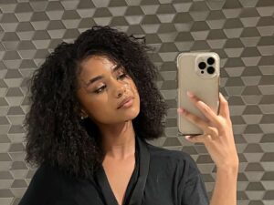 How to Deep Condition Your Hair Like a Pro