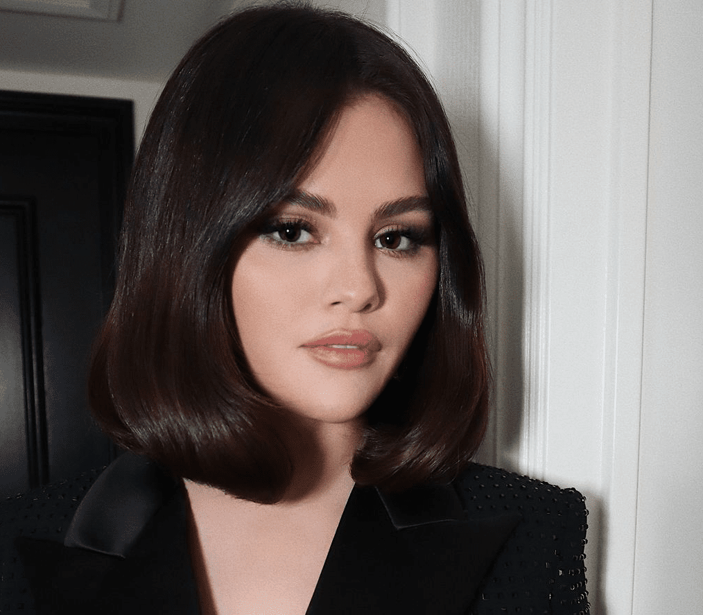 Selena Gomez’s Glossy Curved Bob Is One of Our Favorite Looks This Fall