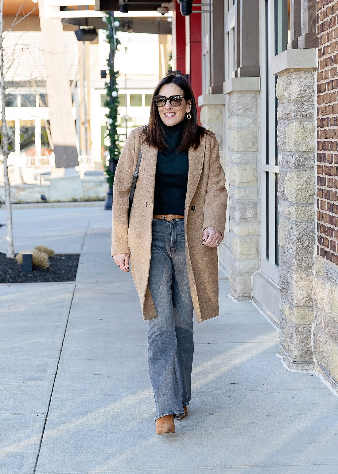 How to Wear Grey Jeans This Winter: Outfit Ideas You’ll Love