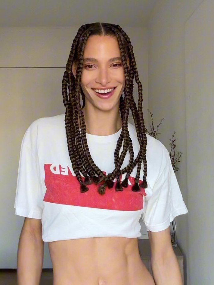 model joran rand with box braid with unfinished ends 