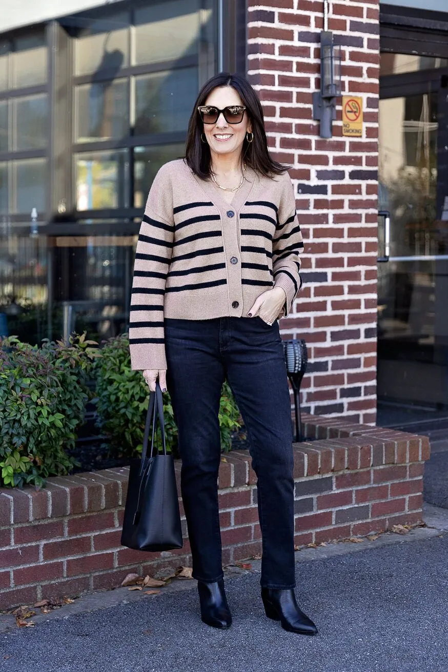 Casual Sweater Outfits for Fall: Cozy and Stylish Ideas